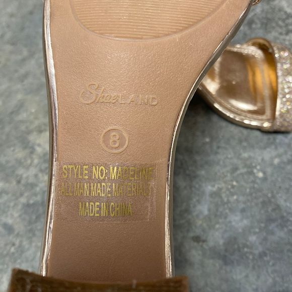 Elegant Gold Glitter Heels - Picture 8 of 8